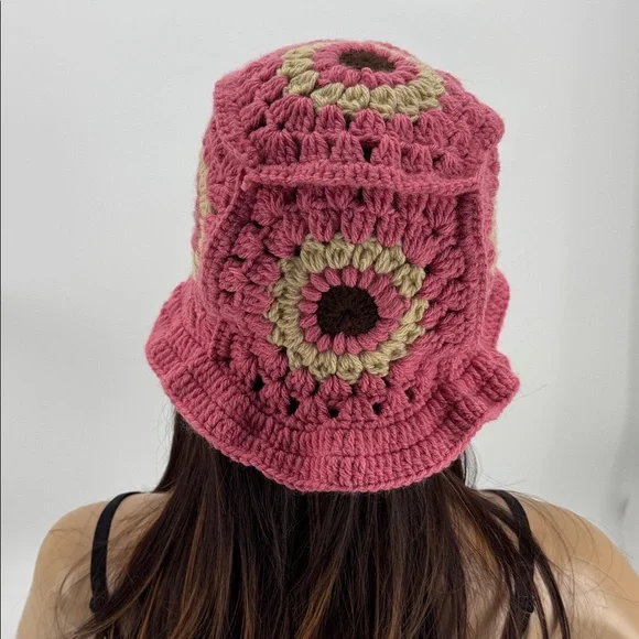 Vintage 70s Boho Hippie Mod Groovy Handmade Crochet Granny Square Bucket Hat - Picture 5 of 11